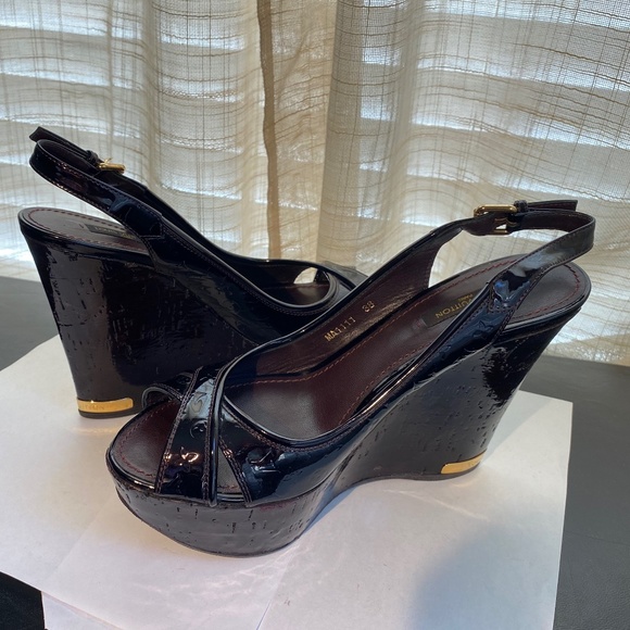 Louis Vuitton vernis leather burgundy platforms wedges mules 38-7.5 open clogs - Picture 1 of 12